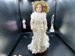 16" REPRODUCTION KESTNER  1898 VICTORIAN BRIDE GIBSON GIRL  PORCELAIN DOLL, TAG
